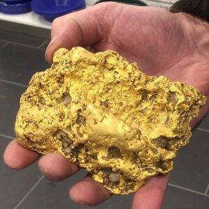 Gold chunks