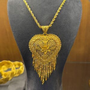 Gold necklace