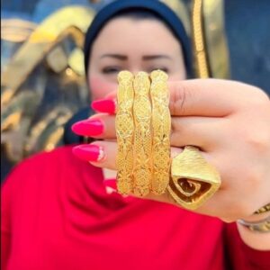 Gold bracelet